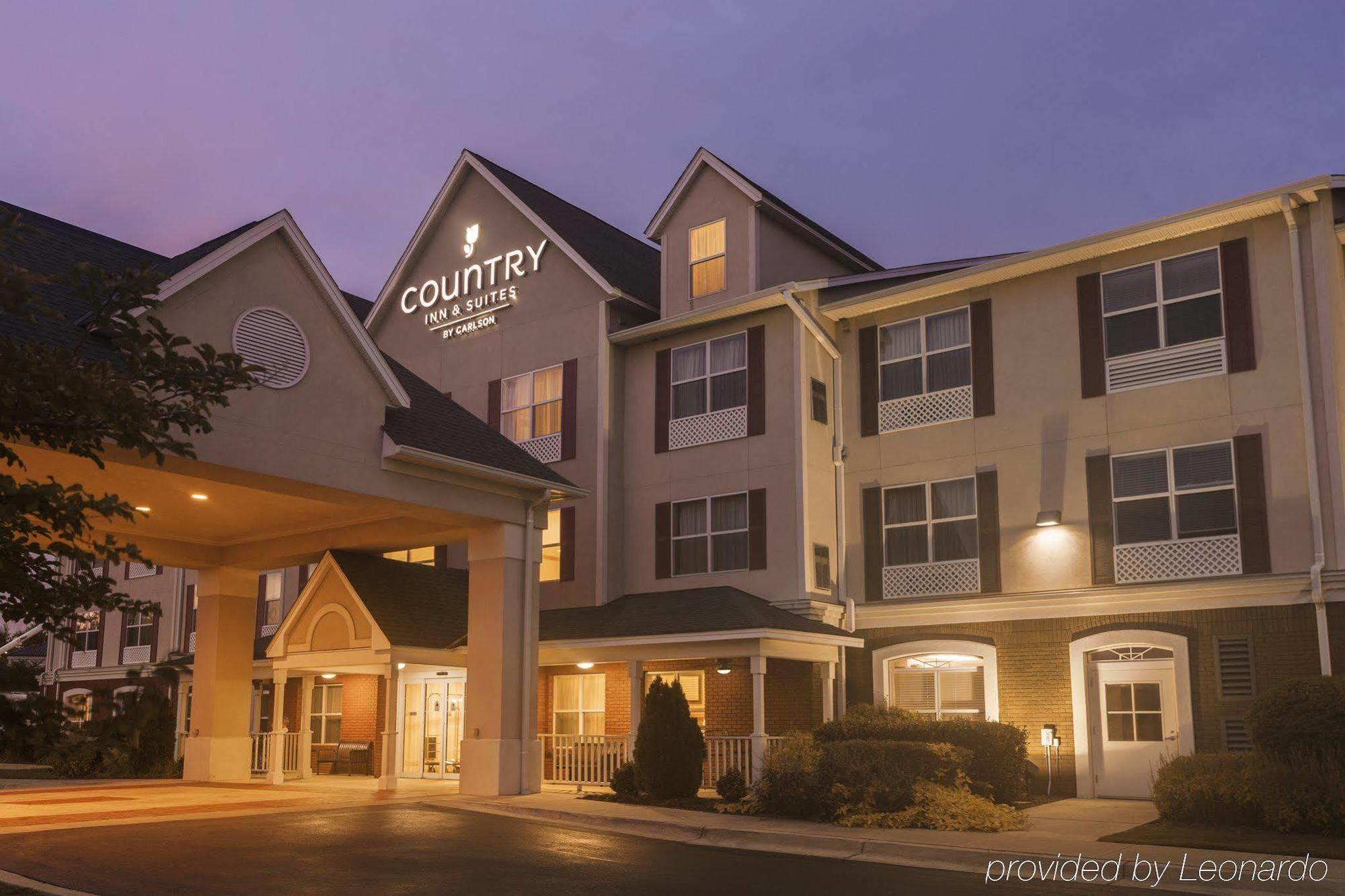 Hotel Clarion Pointe à Columbus Extérieur photo