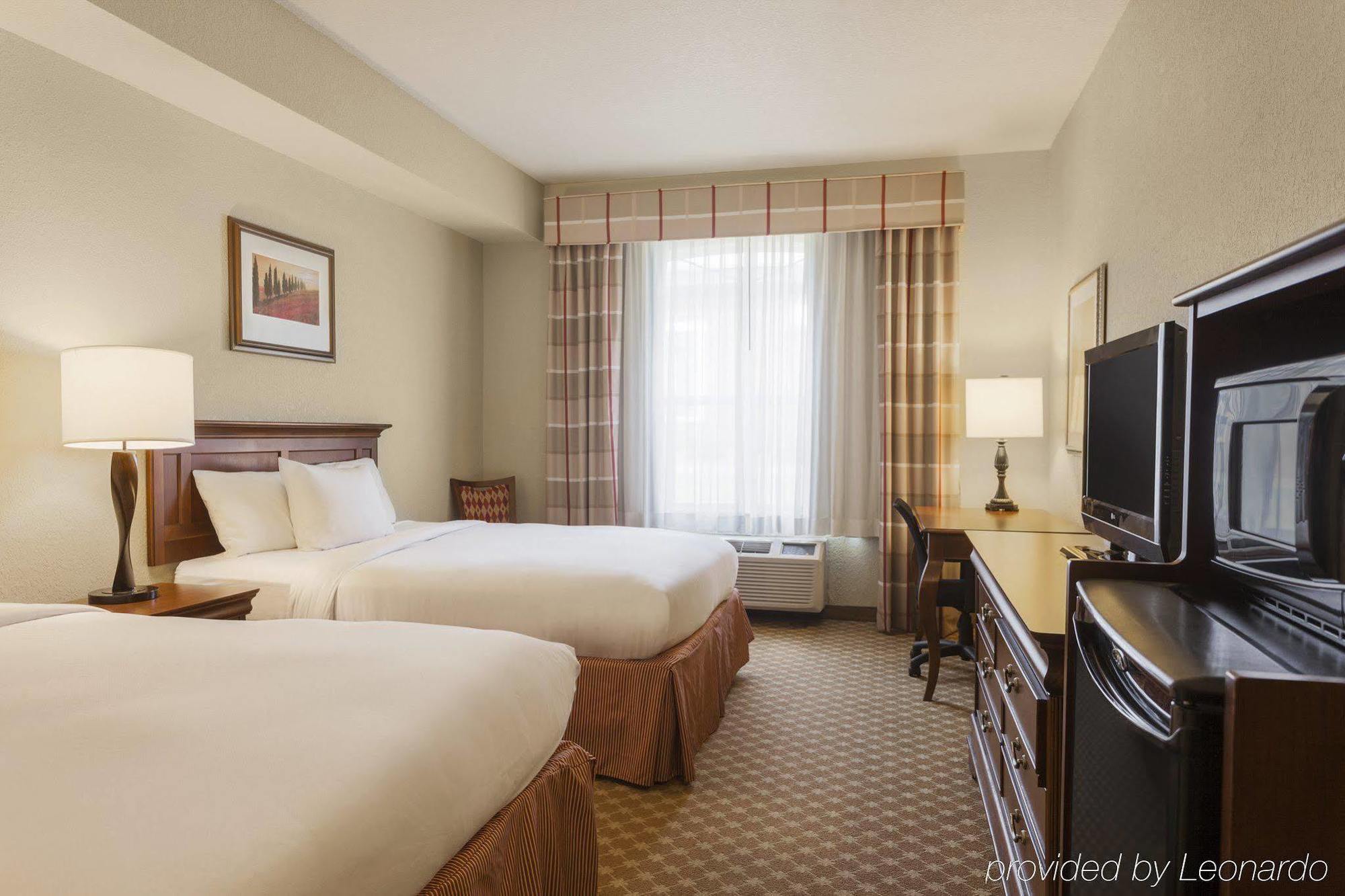Hotel Clarion Pointe à Columbus Extérieur photo